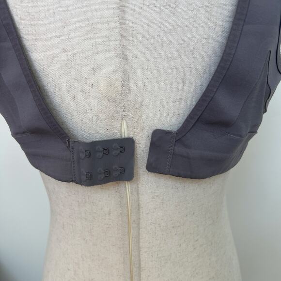 LULULEMON Women's Swift Speed Bra High Support A–E Cups - Picture 5 of 10